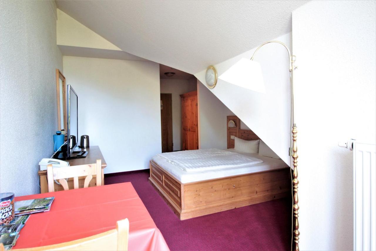 Ruhiges Doppelzimmer Im Hotel Ahornhof Линдберг Экстерьер фото